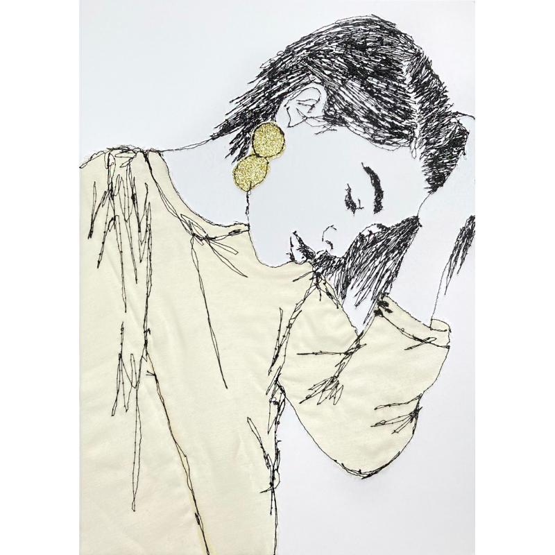 Gold Sparkle Statement Disc Earing